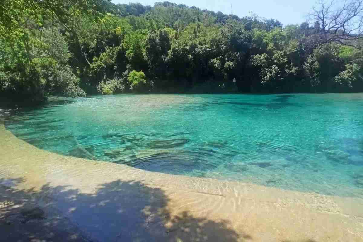 la spiaggia della mole di narni
